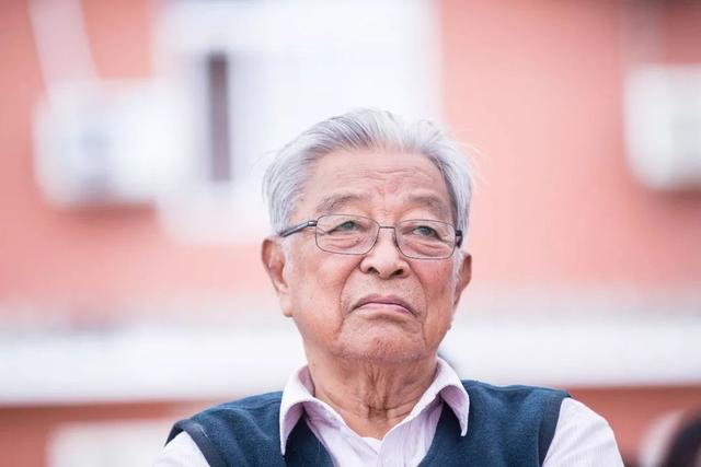 褚时健去世：那个不肯言败的风云人物走了