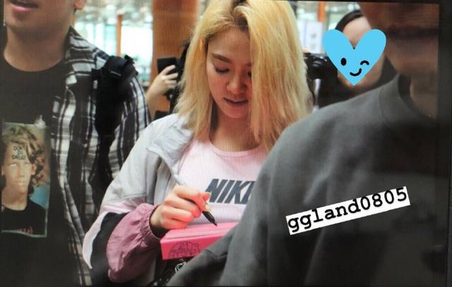 190302 新加坡公演顺利结束 金孝渊暖心挥别粉丝返回韩国