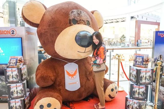 成都美女曼谷街头暴走8小时！竟是为了这篇败家指南