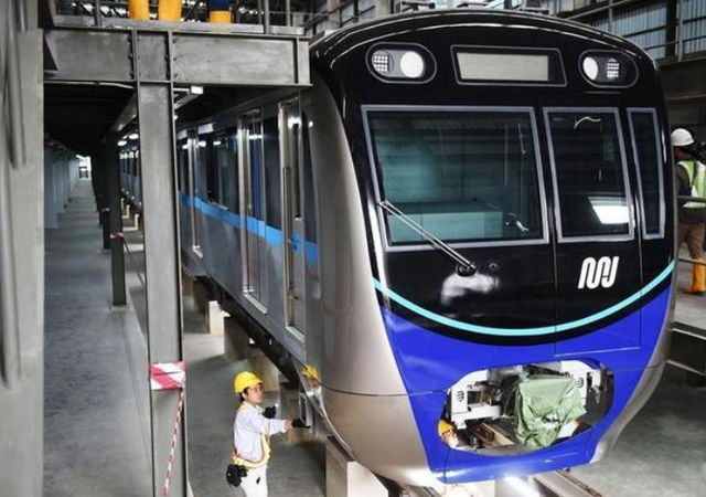 印尼雅加达地铁开通试跑