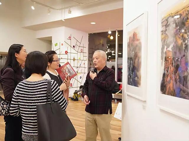 他是江都邵伯人，却在美国芝加哥火了，有人这样评价他……