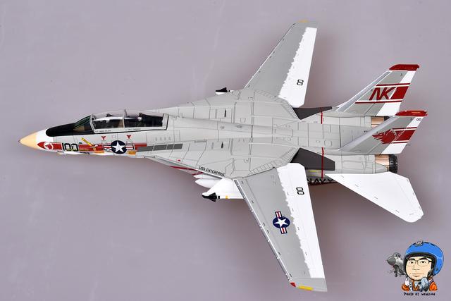 没有做不到！Calibre Wings F-14A VF-1 合金成品模型测评