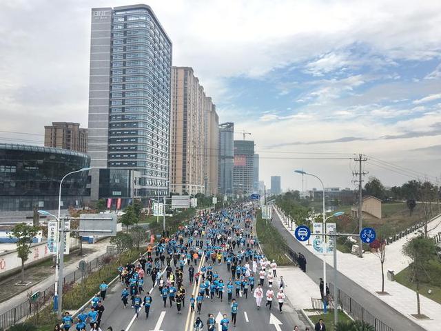 品质之城，在奔跑中拔节生长——从曹娥江马拉松赛事的成长看城市能级提升