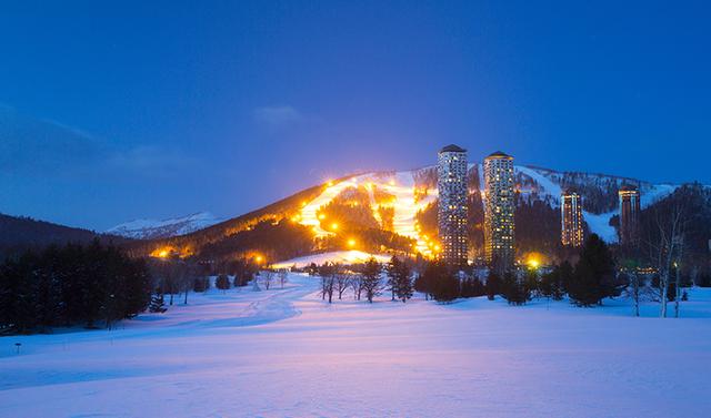 我在日本滑雪初体验，雪软、价格透明、要买保险