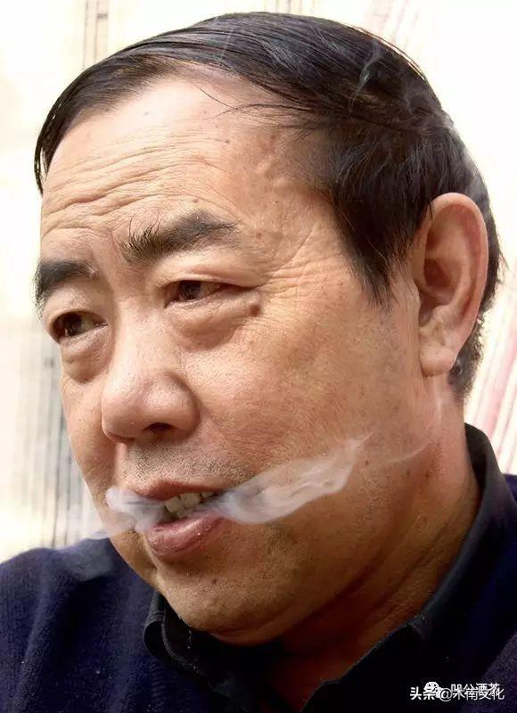 贾平凹的《贾平凹灵性散文》荣获第二届三毛散文奖