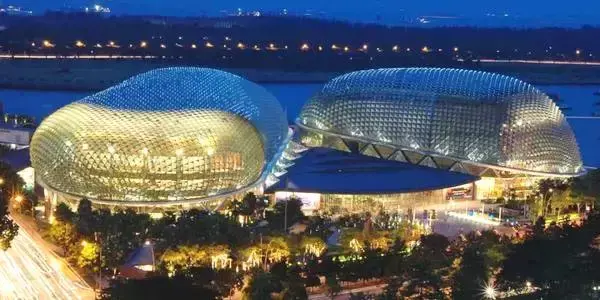 来了新加坡才发现，这地方野上了天哈哈哈哈哈！