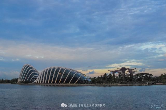 滨海湾花园，一个浪漫到腻的地方