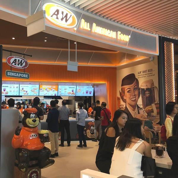 A&W连锁快餐店与星耀樟宜机场合作 16年后重返新加坡