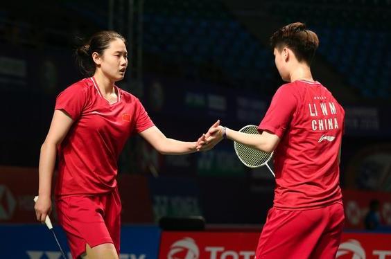 憾负！国羽女双新秀0-2输日本世界冠军 球迷安慰：很不错了！