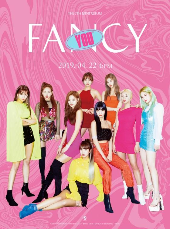 TWICE22日携新辑《FANCY》回归 林娜琏金多贤俞定延等镭射风预告照十分抓眼！