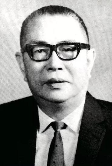 南安黄奕欢：新加坡南洋大学“功臣”，战后拍华语片的第一人
