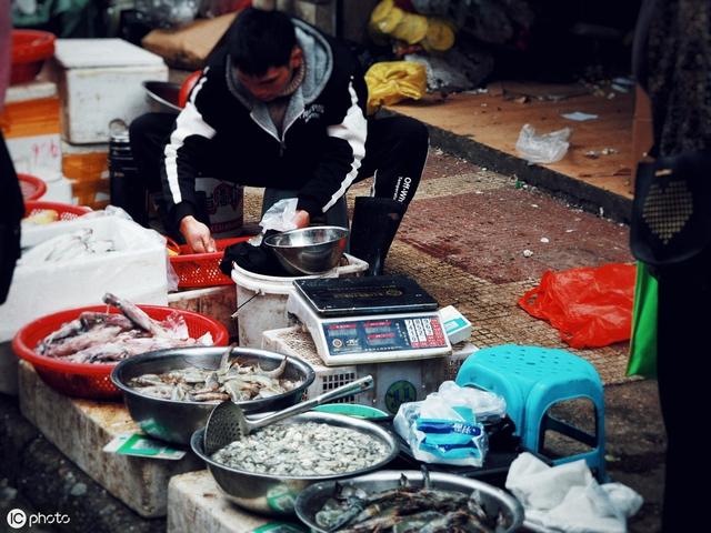 2019最新摆地摊顺口溜