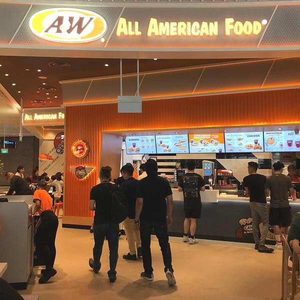 A&W连锁快餐店与星耀樟宜机场合作 16年后重返新加坡