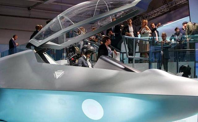 英国航展公布第六代战斗机，中国航展公布什么？这段视频给出答案