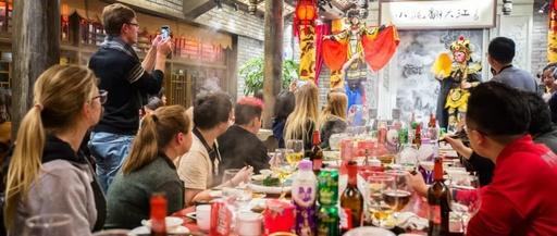 一天一个主题吃遍泰国、日本、新加坡...成都熊猫亚洲美食节超强剧透！