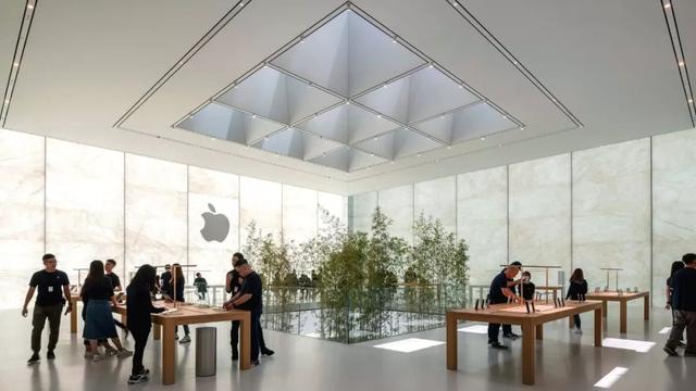 为什么说内地城市的 Apple Store 其实很无聊？