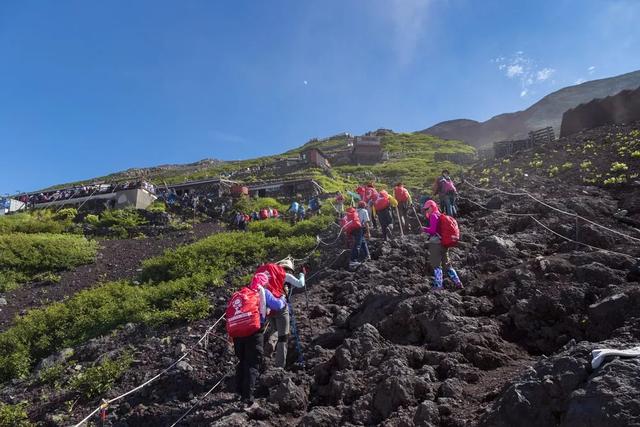 以马拉松解锁富士山，四条路线看见不同的美！