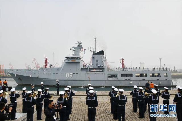 为中国海军“庆生”7个东盟国家派出9艘舰艇