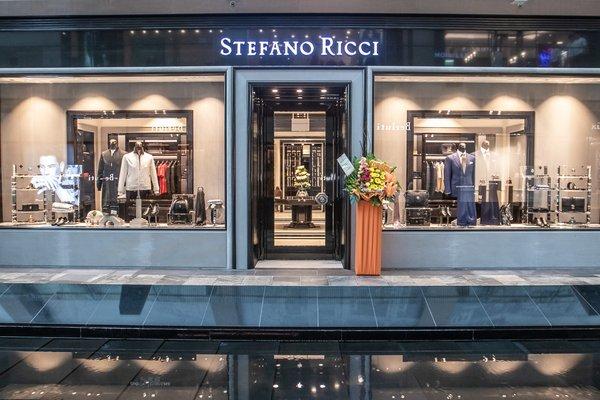 意大利奢侈男装品牌Stefano Ricci在新加坡开设新精品店|美通社