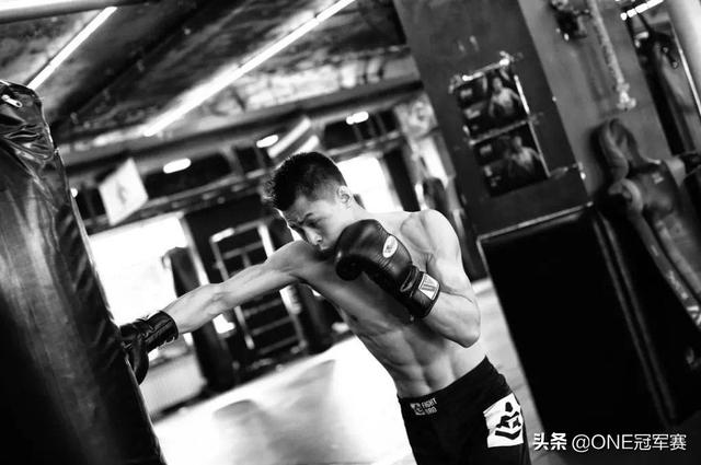 "猎手"谢彬出征马尼拉：进入圆笼，我就是来狩猎的