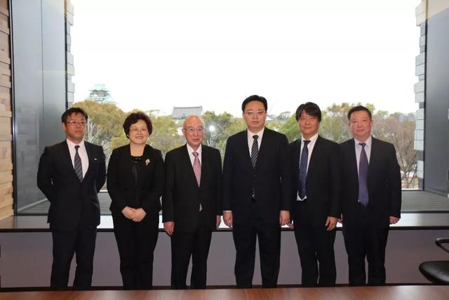 我市代表团赴日本韩国新加坡开展经贸活动取得丰硕成果