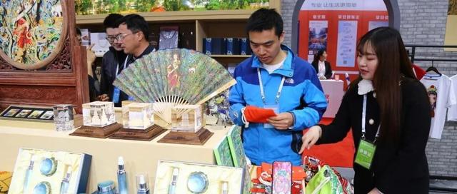 正博会开幕啦！历时6天 “国际范儿”宝贝挺多 要淘的抓紧哟