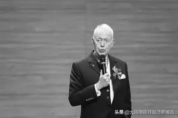 缅怀：世界大脑先生托尼·博赞于英国离世