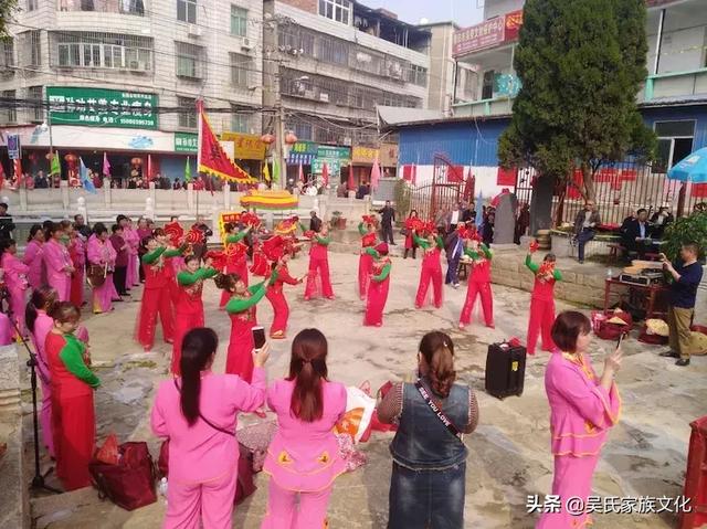 福建莆田吴祭文物保护中心在黄石隆重举行吴祭公清明祭祖活动