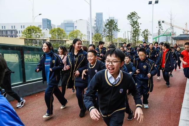 贵阳这所学校，凭什么有优异的名校录取率？本周六海嘉开放日，去一探究竟！