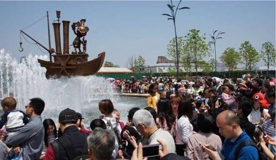 旅游机构五一预订人次持续攀升 景区将迎“人山人海”