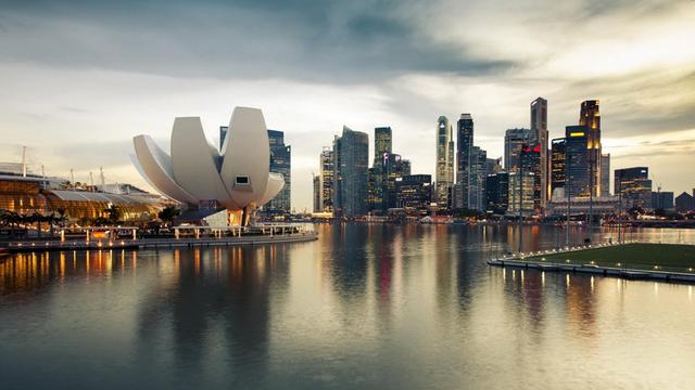 新加坡大型港口计划2021年建成