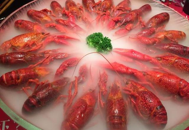 上海最好吃的6家小龙虾店，旅行必备，吐血推荐