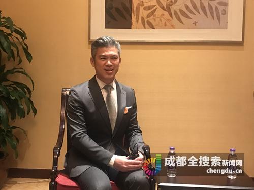 很包容 很潮 很有效率 国际知名品牌这样看成都