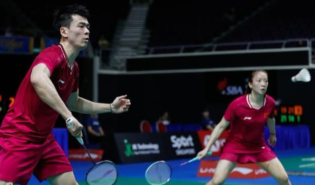 霸气十足！雅思组合20分钟狂虐日本组合，次局轰出11-0 锁定4强！