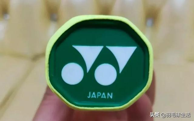 揭露商业黑幕，尤尼克斯(Yonex)羽毛球拍哪个版本好？