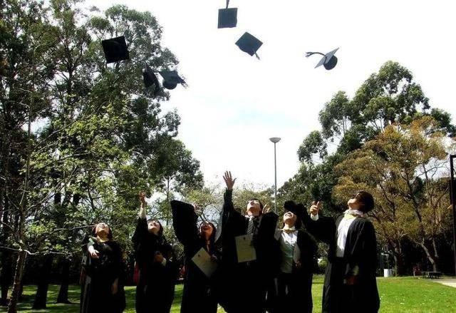 新加坡留学全面分析，不让“海归”变“海待”!