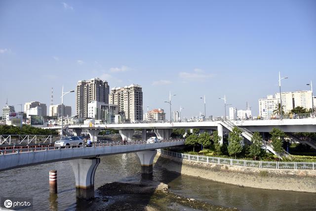 越南经济被持续看好，胡志明市房地产价格上升，许多一万美金一平