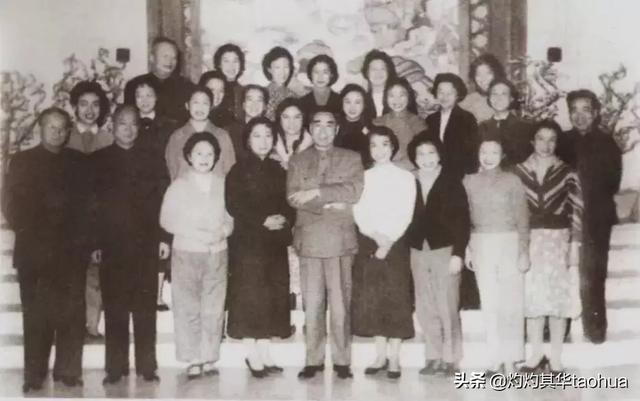 一代大师，《梁祝》声中化蝶而去，经典永流传