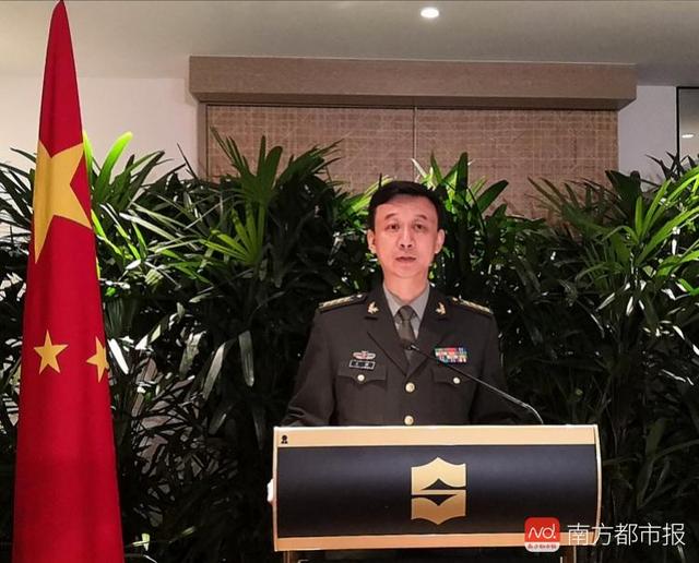 快讯：中国防长魏凤和与美国代理防长沙纳汉举行首次会谈