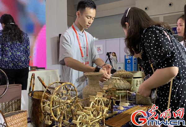 打造文旅新形象 重庆旅游集团亮相“一带一路”国际技能大赛