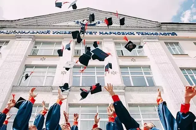 带你了解新加坡精英小学，看看你的孩子适合哪种学校。