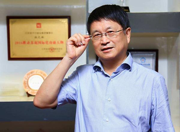 中国航运的“船老大”，一次吃5碗红烧肉，创造4个中国第一