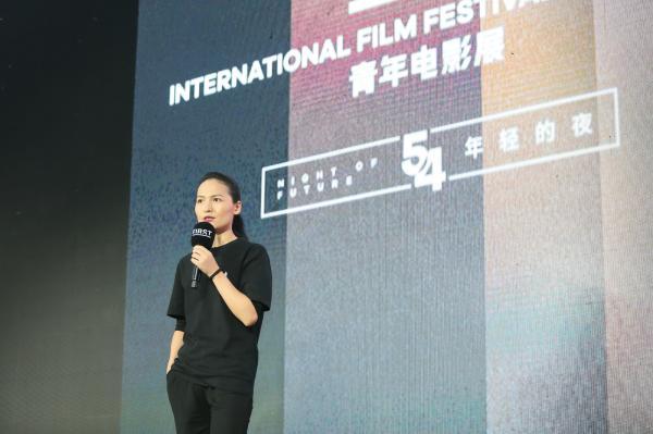 第13届FIRST影展启动：让我们忘记世界，好好谈电影吧