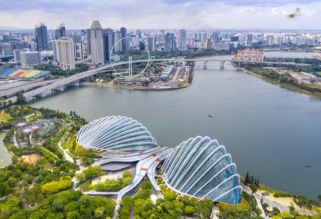 新加坡眼罩形建筑是啥？没想到里面内有乾坤“金沙滨海花园”