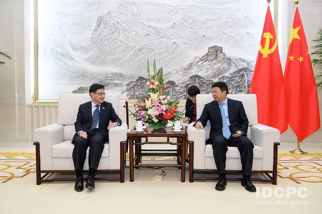 新加坡人民行动党第一助理秘书长王瑞杰：不赞同文明冲突论