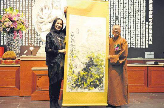 新加坡华人陈玉庭在巴黎“佛光缘”举办画展
