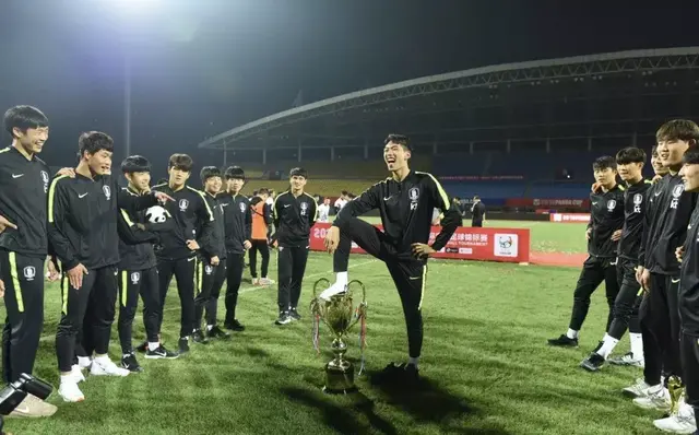 韩国队被剥夺熊猫杯冠军奖杯 U18国青即将出战“中赫国安杯”