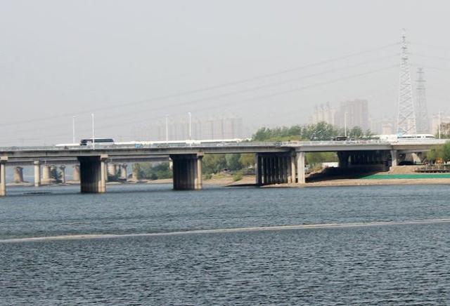 沈阳浑南像新加坡一样的林间住宅 浑河两岸像曼哈顿一样的大厦