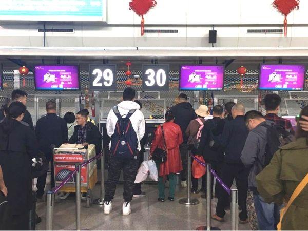 乌鲁木齐航空“五一”小长假运送旅客超2.8万人次