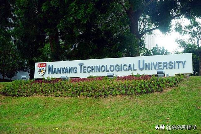 英语专业的学生如何斩获新加坡南洋理工大学NTU社科商科Offer